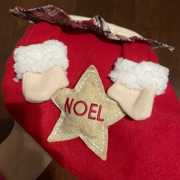 Noel Granny Christmas Stocking - Picture 6 of 7